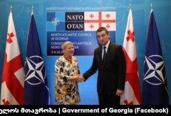 საქართველოს პრემიერის შეხვედრა ნატოს გენერალური მდივნის მოადგილესთან