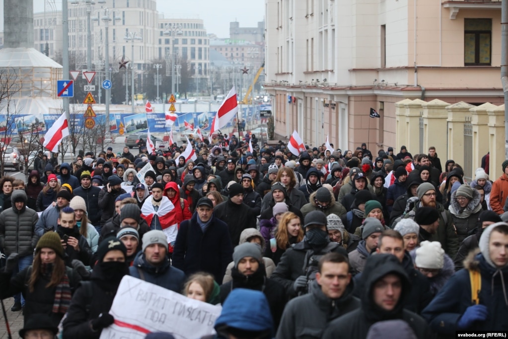 Протести у Мінську проти інтеграції з Росією (фото, відео, прямий ефір)