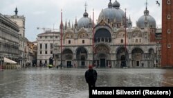 Венеция преживя най-големите наводнения от десетилетия