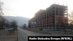 Комплекс згради во изградба на булеварот 8- ми Септември во Скопје. 