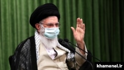 Iranian supreme leader Ali Khamenei wearing face mask 