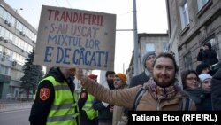 საპროტესტო აქციის მონაწილეები არჩევნების შემდეგ