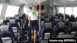 В салоне судна «Комета», осуществляющего свой рейс в Крыму