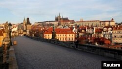 Glavni grad Češke Prag se već više od dve nedelje nalazi u karantinu