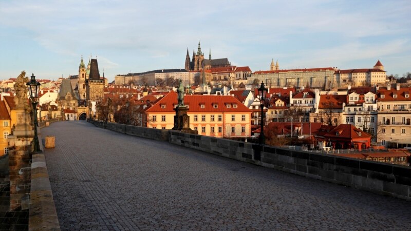 Češka će nasumnično testirati ljude na korona virus