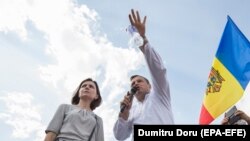 Maia Sandu și Andrei Năstase au acuzat „suspiciuni rezonabile” legate de faptul că ar fi fost otrăviți cu mercur