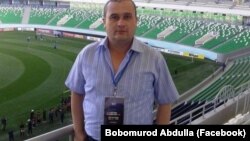 44 yoshli jurnalist Bobomurod Abdullaev “Farg‘ona ru” nashri muxbiri bo‘lgan va sport sharhlovchisi sifatida ham tanilgan jurnalistdir.