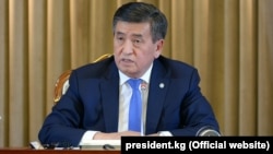 Сооронбай Жээнбеков, Қырғызстан президенті.