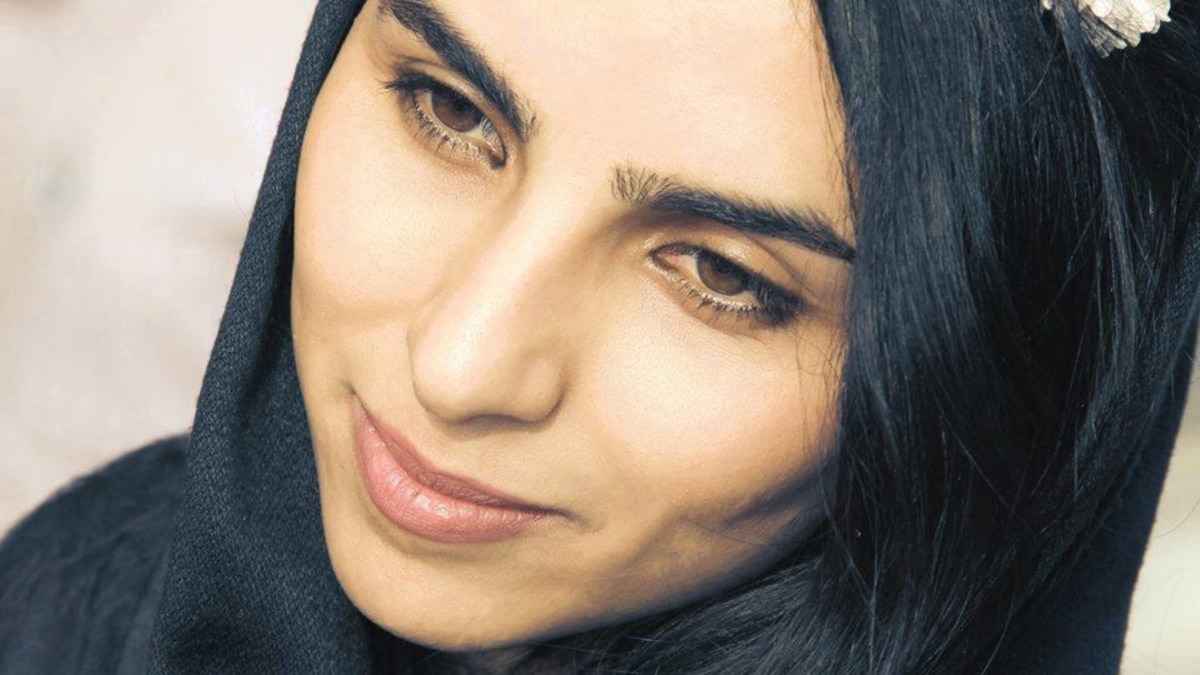 I Was Becoming Afraid Of Writing Iranian Poet Flees Because Of Crippling Censorship image image
