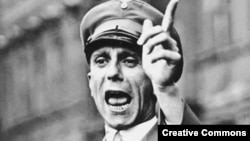 Joseph Goebbels, 1930-cu illər