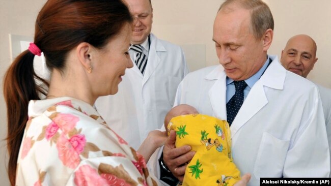 Владимир Путин в 2011 году, архивное фото