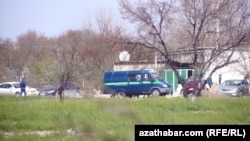 Полицейский автомобиль в Туркменистане