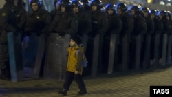 Усиление мер безопасности на Пушкинской площади 6 декабря 2011 года