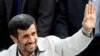 احمدی نژاد وزارت خارجه‌اش را دور می‌زند 