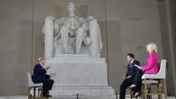 Доналд Тръмп говори за справянето с епидемията от коронавирус в мемориалния център "Линкълн" във Вашингтон