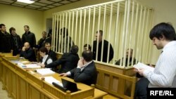 В слушаниях объявлен перерыв до 11 января 2009 года