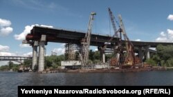 Недобудований міст через Дніпро в Запоріжжі