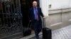 William Browder leaves the anti-graft prosecutor's office in Madrid on May 30 after being released.