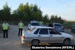 Въезд в деревню Лопатки перекрыт полицией