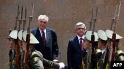 Ermenistan, Çehiya prezidenti Miloş Zeman ve Ermenistan prezidenti Serj Sargsân