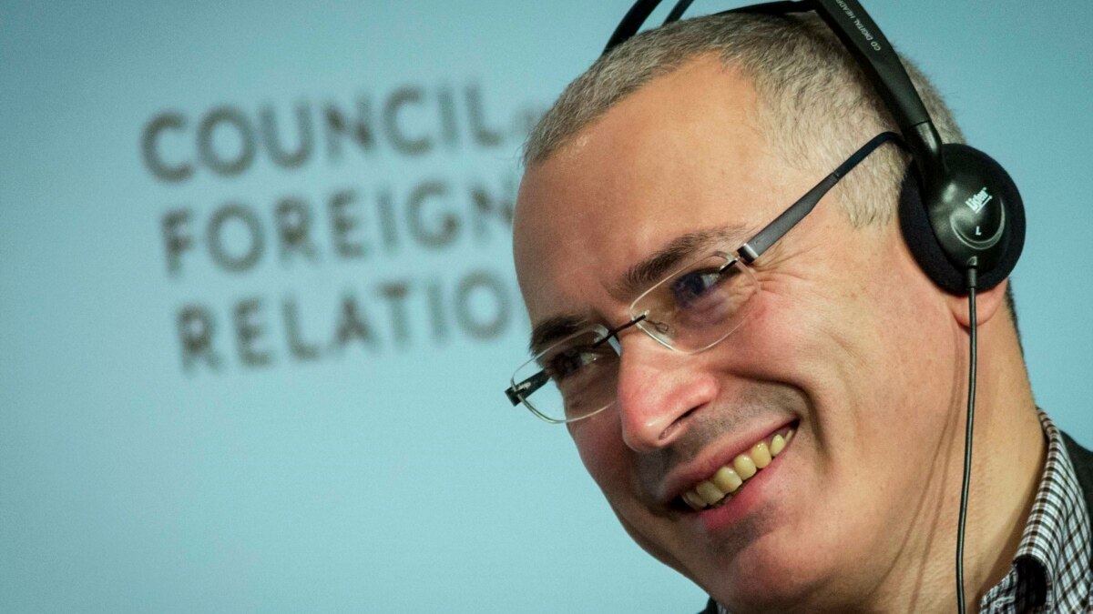 Михаил Ходорковский: «Переживем и этот режим»