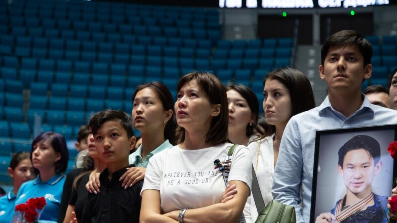 Thousands Bid Farewell To Slain Kazakh Olympic Skating Medalist