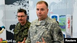 US Army Europe commander Ben Hodges says 12,000 Russian soldiers in eastern Ukraine. 