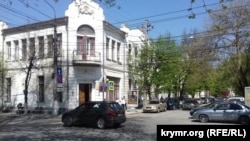 Перекресток улиц Пушкина и Гоголя в Симферополе