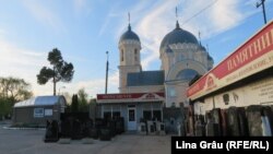 Biserica din curtea cimitirului Sfântul Lazăr din Chișinău