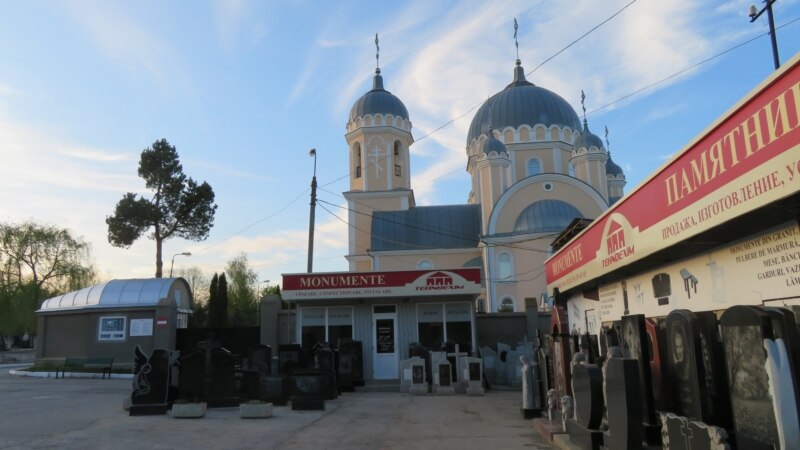 Șefa cimitirelor din Chișinău: accesul cetățenilor la morminte de Paștele Blajinilor este un „pericol major”