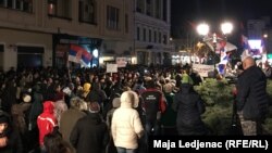 Učesnici protesta u Novom Sadu