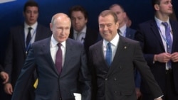 Лицом к событию. Путин подвинул Медведева
