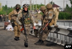 Ukrayna ordusu Slavyansk yaxınlığında separatçıların blok-postunu ələ keçirib. 2 may 2014