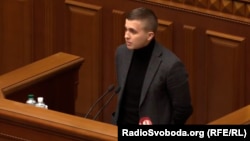 Mykhaylo Tkach speaks to the Verkhovna Rada on November 6.