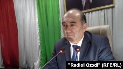 Шурин президента Таджикистана Эмомали Рахмона Амируллои Асадулло. 