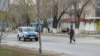 Полицейский автомобиль на дороге в городе Уральске, 18 апреля 2020 года.