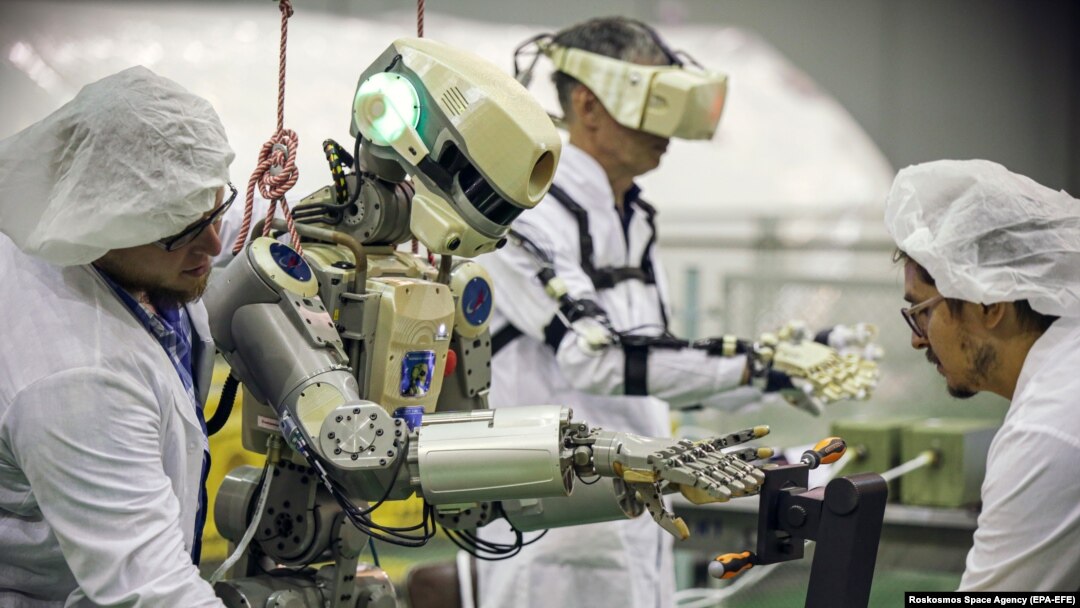 fedor robot iss