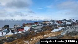 Nuuk, capitala Groenlandei, în mai 2025.