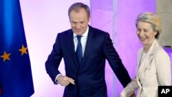 Eforturile guvernului condus de Donald Tusk au convins Comisia Europeană să deblocheze fonduri de zeci de miliarde de euro pentru Polonia.