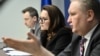 Viceprim-ministra ucraineană Iulia Sviridenko (centru) a spus într-o conferință de presă că acordul cu Statele Unite este unul „echitabil”, iar deciziile în privința acestuia vor fi luate „prin consens”.