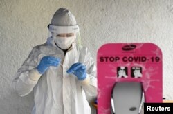 Тестирование на антиген COVID-19 в городе Тренчин, Словакия. 31 октября 2020 года. Фото: Reuters