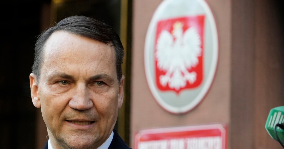 პოლონეთმა კრაკოვში რუსეთის საკონსულოს დახურვა გადაწყვიტა