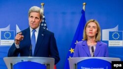 John Kerry și Federica Mogherini, Bruxelles, 27 iunie 2016