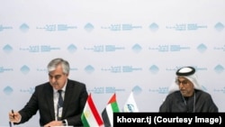 Созишнома аз ҷониби вазири молияи Тоҷикистон Файзиддин Қаҳҳорзода ва мудири Фонди Абузабӣ оид ба рушд Муҳаммад Сайф Ал-Сувайдӣ имзо шуд.