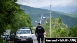 Një pjesëtar i Policisë në veri të Kosovës
