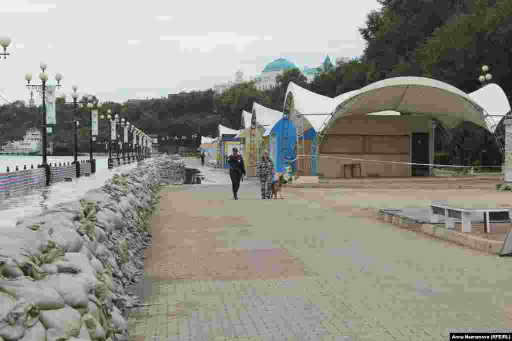 Патруль на набережной