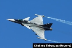 Një aeroplan Gripen i ushtrisë tajlandeze i fotografuar në janar të vitit 2026.