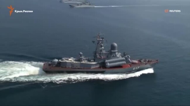 Черноморский флот России проводит учения у берегов Крыма (видео)