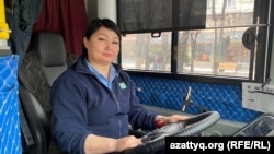 Анар Байгужаева, водительница автобуса в Алматы