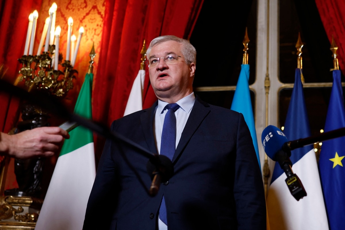 Голова МЗС України їде до Туреччини, де запланована неформальна зустріч міністрів НАТО